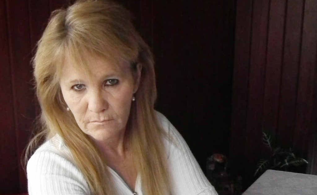 Anne-Marie Stannard has complained Maryborough Hospital sent her home with a cannula in her arm. Anne-Marie Stannard has complained Maryborough Hospital sent her home with a cannula in her arm.